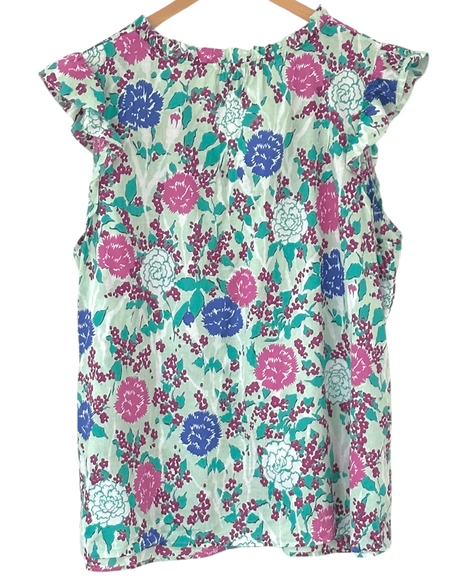 Cool Summer Garden Print Sleeveless Split-Neck Top