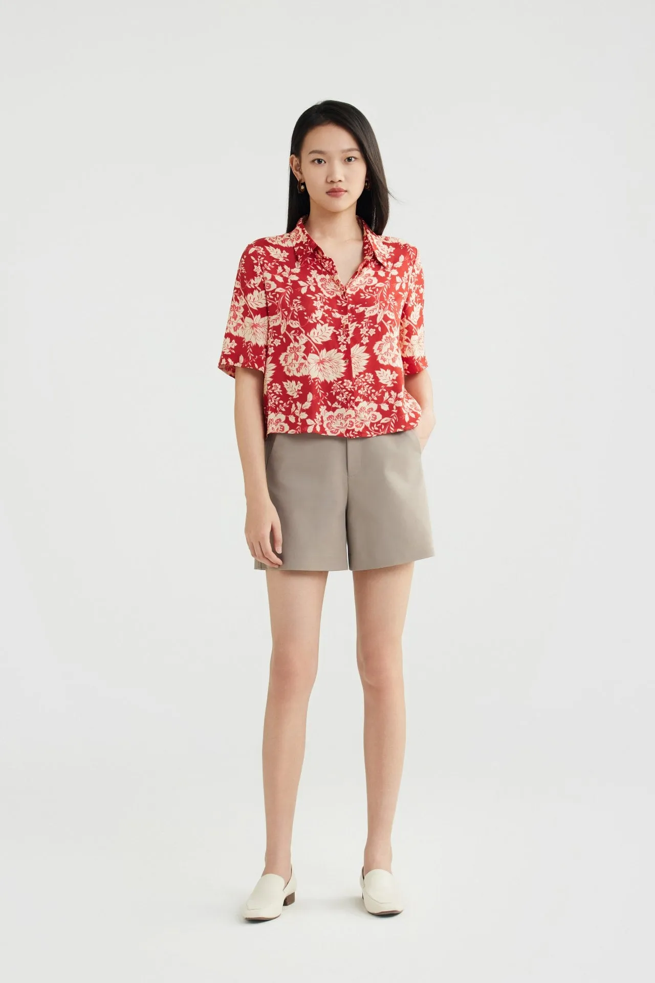 Floral Printed Shirt Collar 
Blouse
