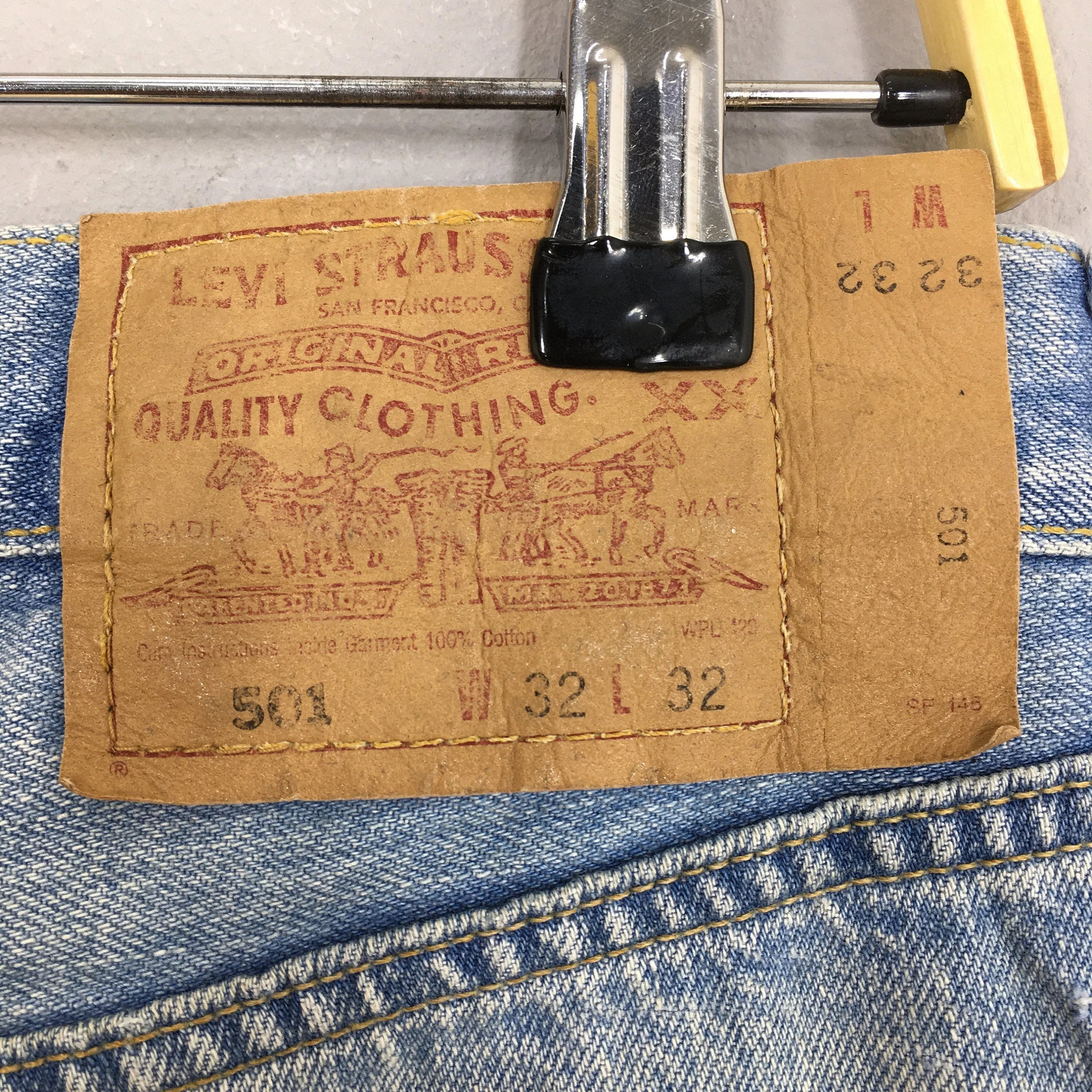 Levi's 501 Faded Dirty Blue Jeans Size 32x27.5