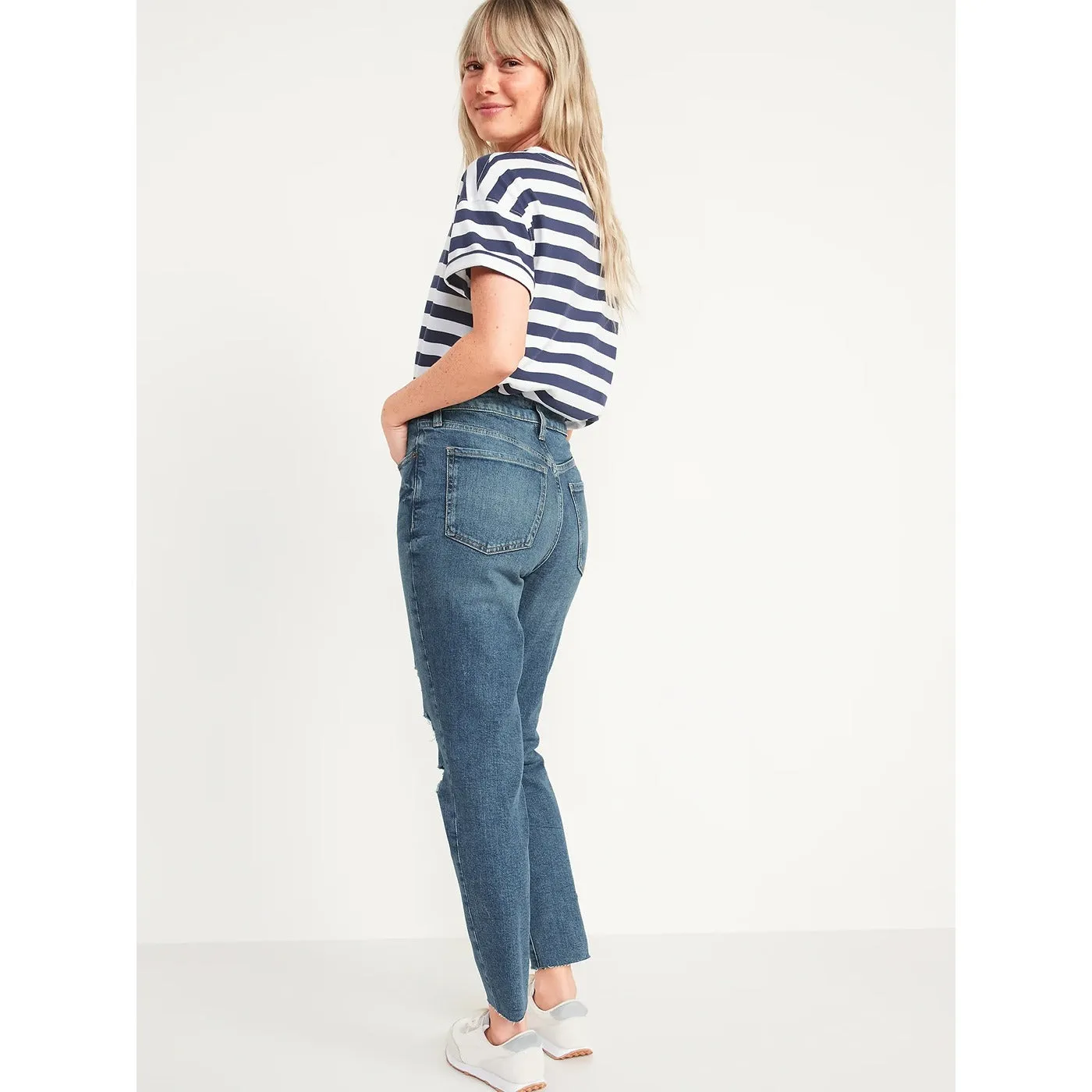 ON High Rise Mom Ripped Jeans