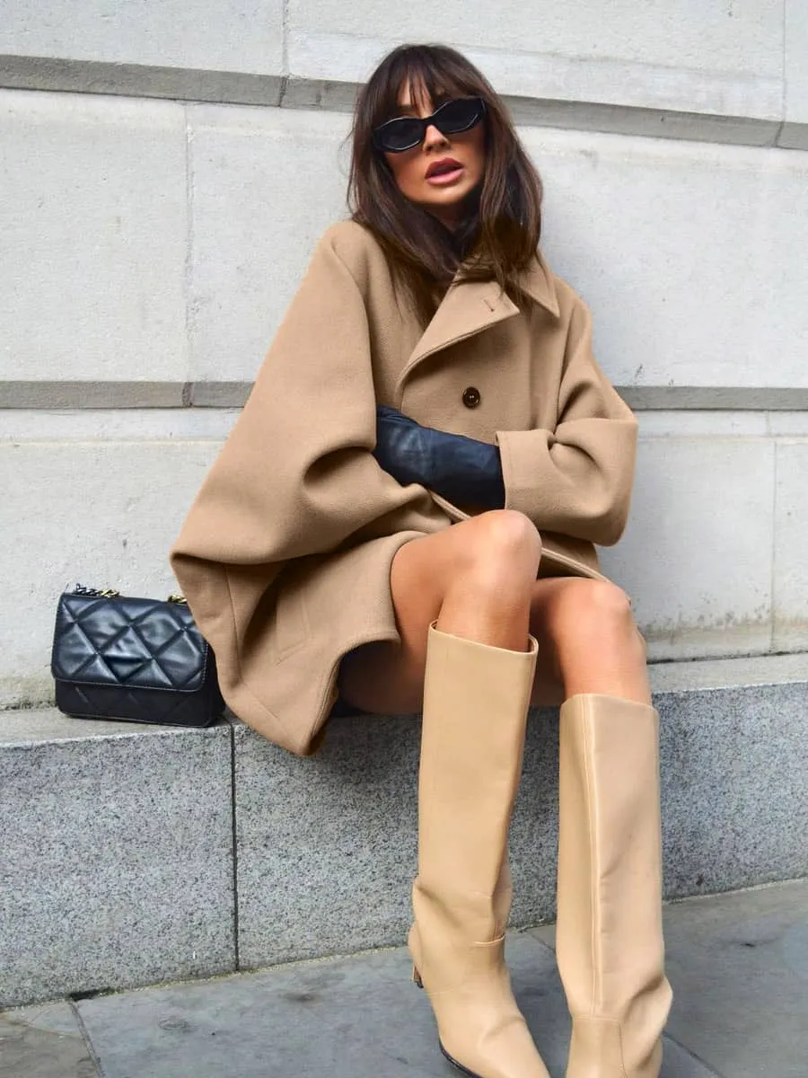 Women's woolen lapel bat sleeve coat